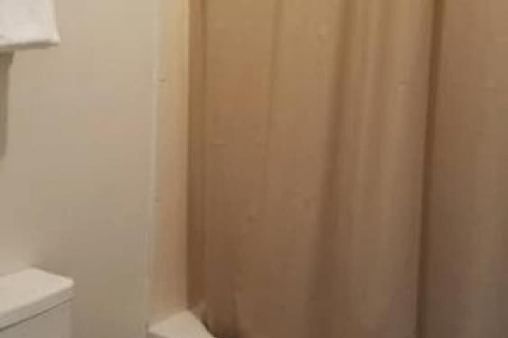 Room 35 of 54