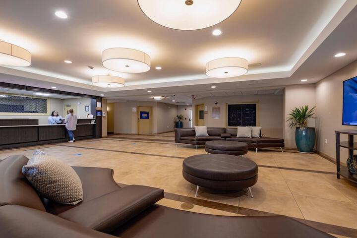 Hotel 7 of 61