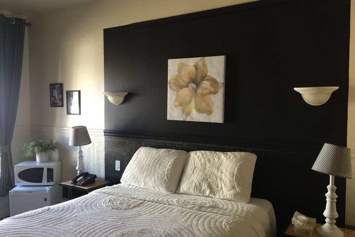 Room 4 of 21