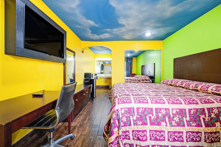 Hotel O Luxury Inn Channelview Baytown I-10