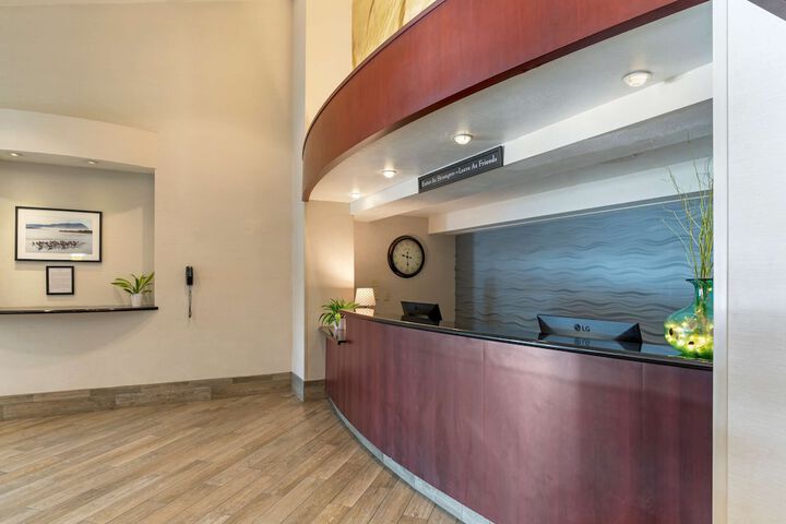 Hotel Interior 7 of 76