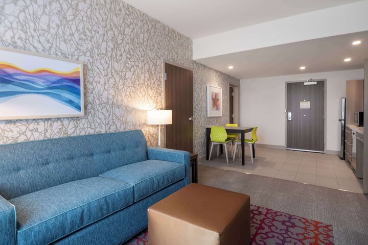 Home2 Suites by Hilton Santa Rosa Beach