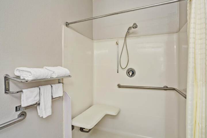Stay Express Inn & Suites Atlanta