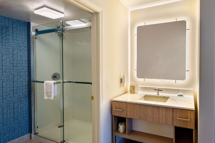 Room 20 of 47