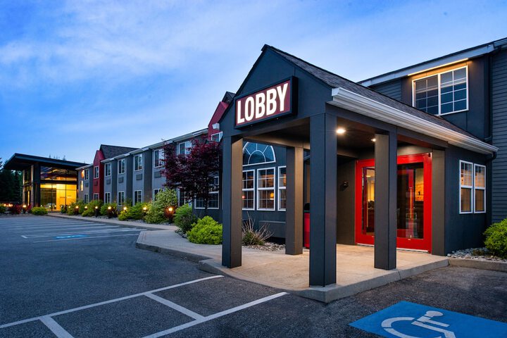 Hotel Ruby Ponderay / Sandpoint