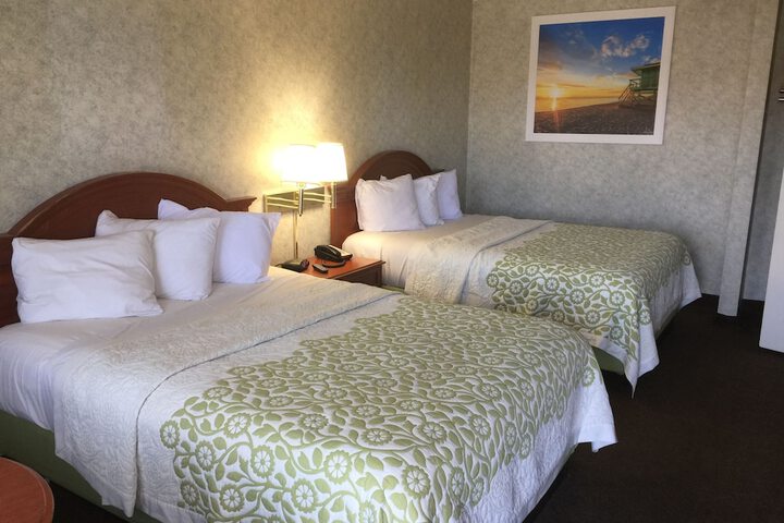 Room 19 of 28