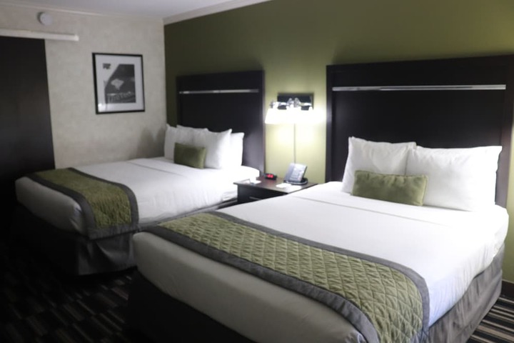 Room 17 of 49
