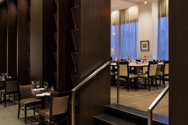Dining 62 of 79