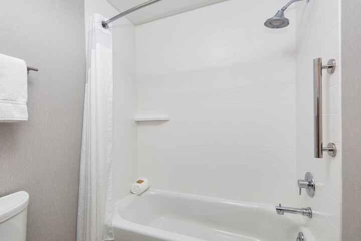 Holiday Inn Express Hotel & Suites Scottsbluff-Gering by IHG