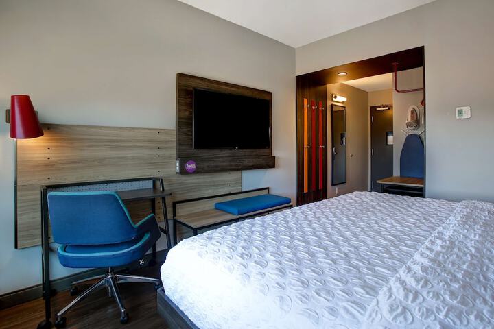 Room 26 of 44