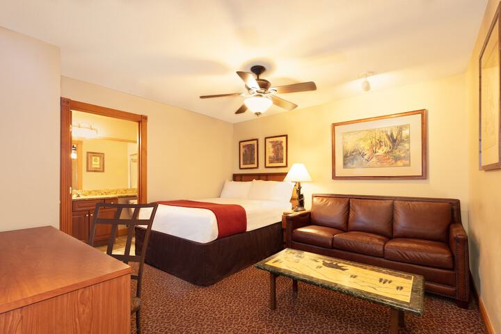 Westgate Smoky Mountain Resort & Water Park