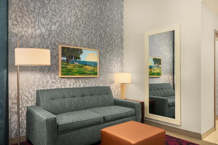 Home2 Suites by Hilton Baltimore / Aberdeen MD