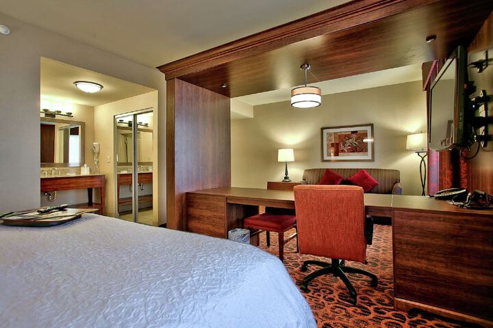 Room 18 of 40