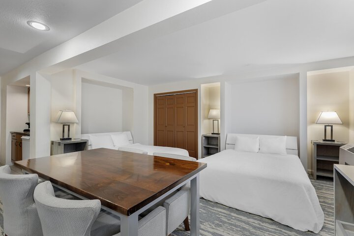 Best Western Alpenglo Lodge