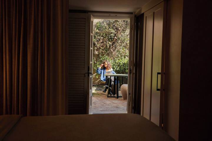 Room 31 of 100
