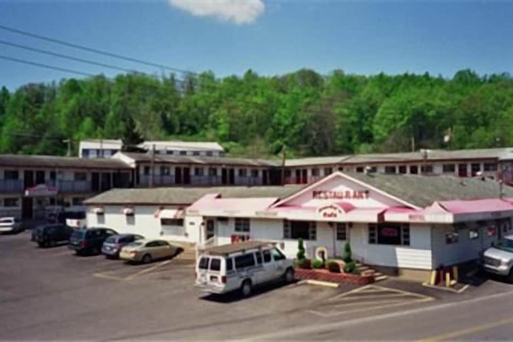 Hotel 3 of 19