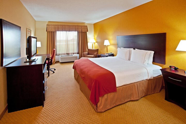 Room 16 of 71