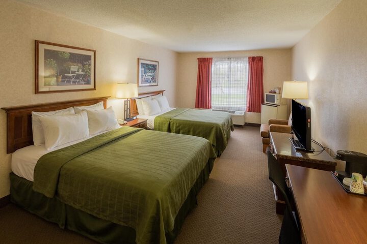 Room 12 of 47