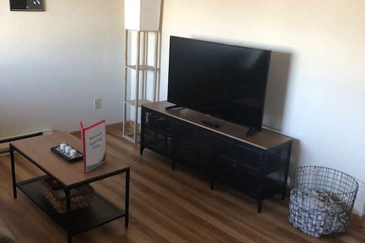 Eagle Crest Condo