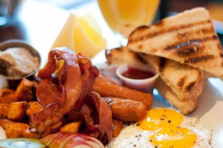 Breakfast/Coffee Service 19 of 25
