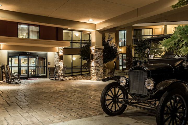 Hotel 12 of 96