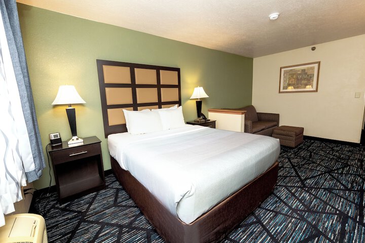 Quality Inn & Suites Marinette