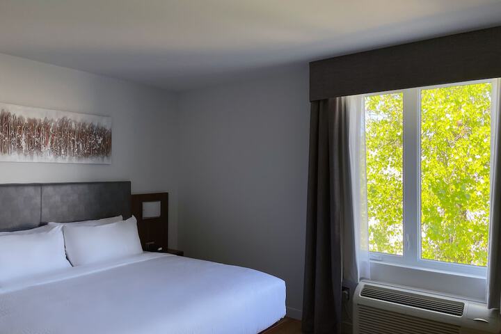 Room 19 of 63