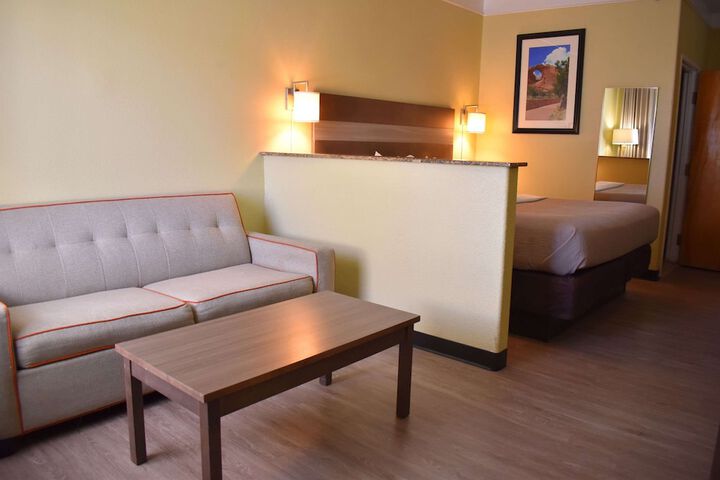 Room 64 of 88