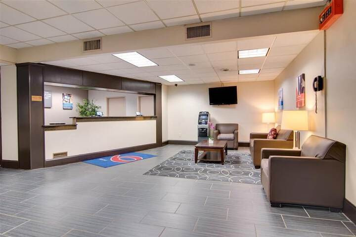 Studio 6 Suites Clarion PA