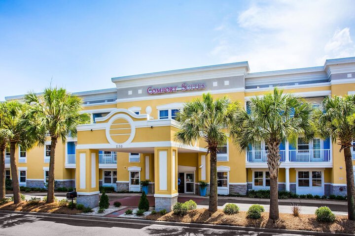 Hotel 4 of 40