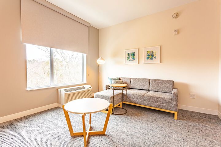 Room 56 of 82