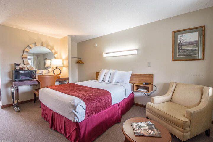 Townsend River Breeze Inn