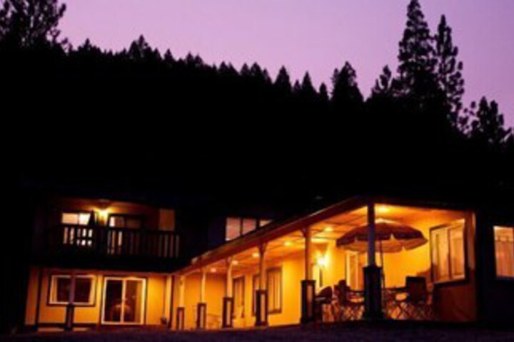 Penthouse at the Kelly Lodge Holiday home 4 BestStayz.1
