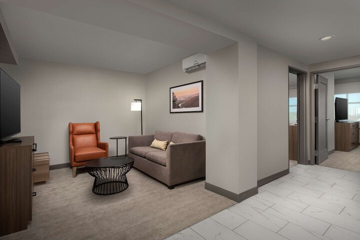 Room 25 of 50