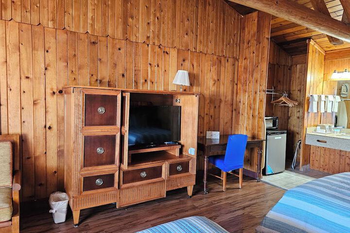 Room 44 of 55