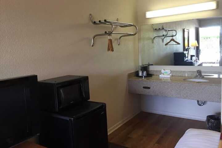 Budget Inn Sanford