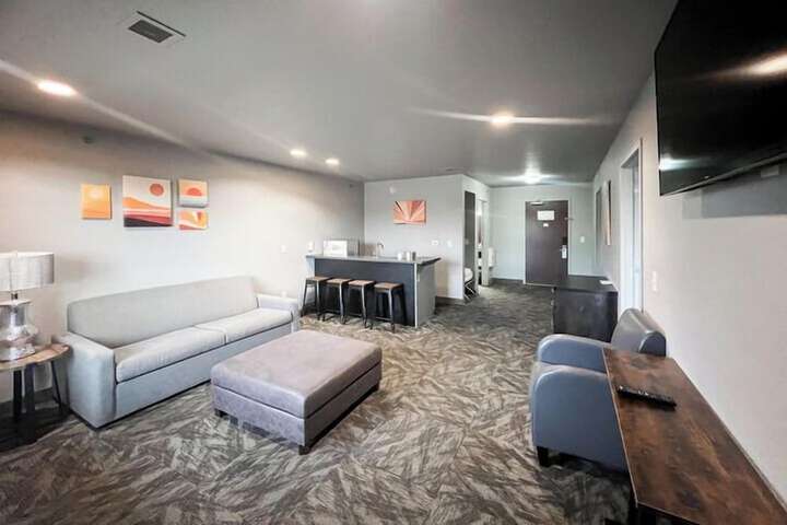 Room 54 of 91
