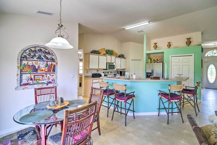 banzai Palm Bay Home Near Parks & Beaches!