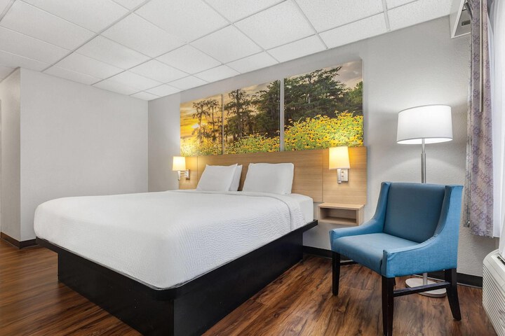 Days Inn by Wyndham Madisonville