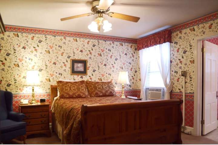 The Country Inn of Berkeley Springs