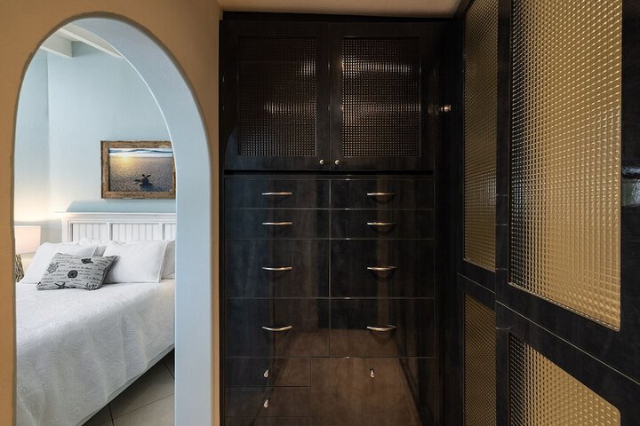 Room 79 of 121