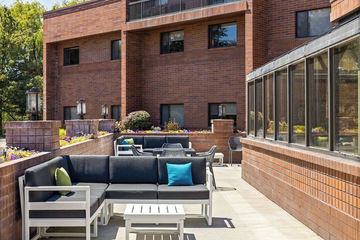 Terrace/Patio 75 of 75