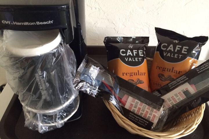 Breakfast/Coffee Service 13 of 13