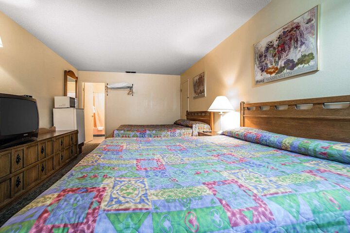 Room 29 of 55