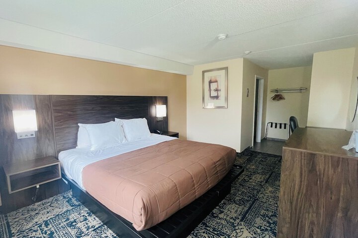 Room 21 of 39