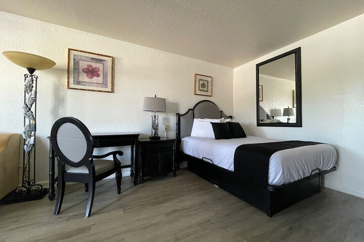 Holiday Isles Resort