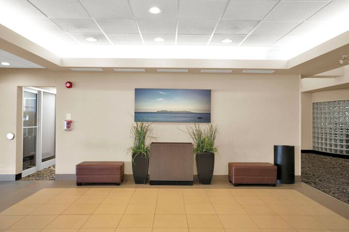 Superior Inn Hotel and Conference Centre Thunder Bay