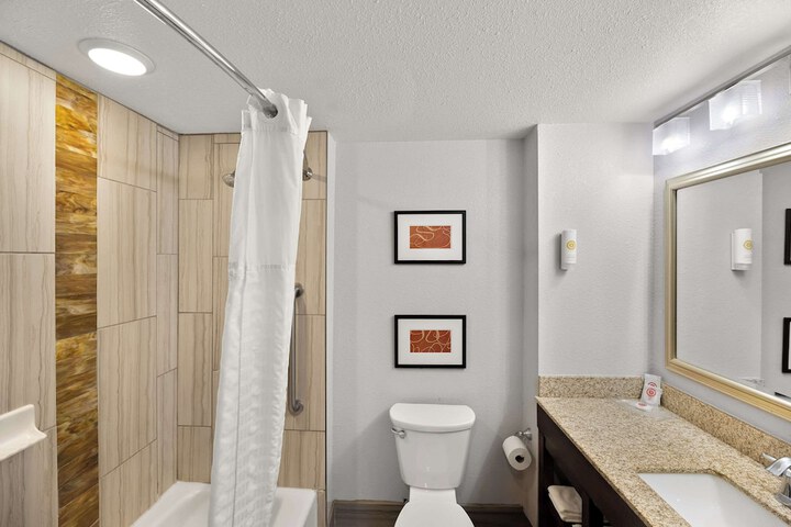 Room 34 of 49