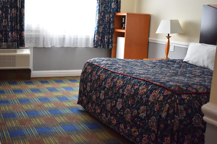 Room 19 of 41