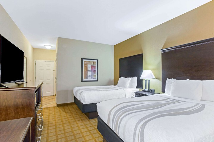 La Quinta Inn & Suites by Wyndham Mobile Satsuma / Saraland